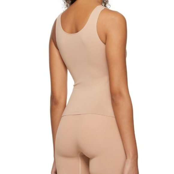 SKIMS Nude Tank Top - Picture 5 of 5